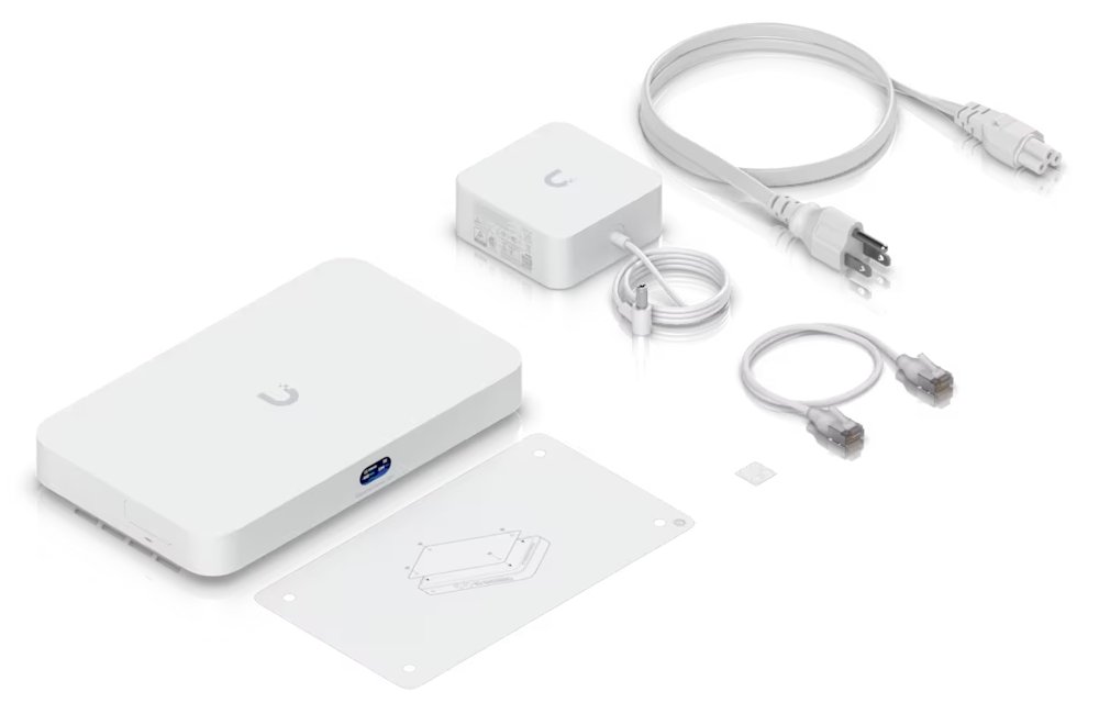 Ubiquiti UniFi Cloud Gateway Fiber - Router, Full UniFi OS, IDS/IPS, 5x 2.5GbE, 2x SFP+, slot NVMe SSD, 1x PoE+ (30W)