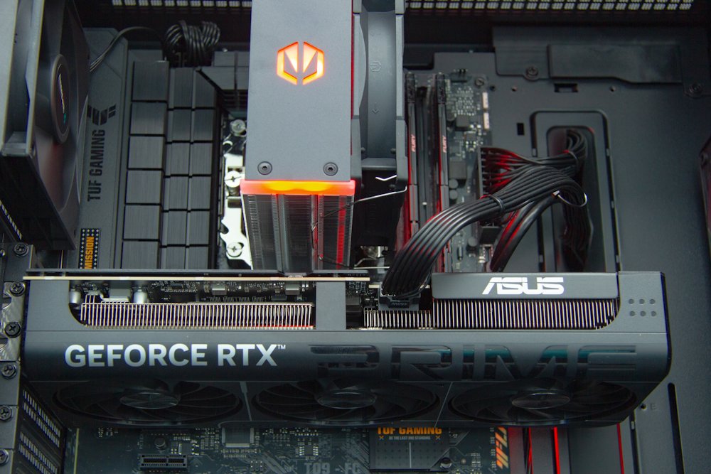 HAL3000 MČR Finale Pro / Intel i5-14400F/ 32GB/ RTX 5070/ 1TB PCIe SSD/ WiFi/ W11