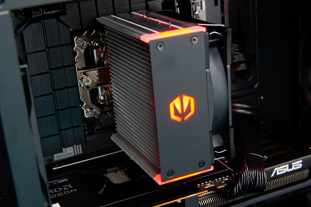 HAL3000 MČR Finale Pro / Intel i5-14400F/ 32GB/ RX 9070/ 1TB PCIe SSD/ WiFi/ W11