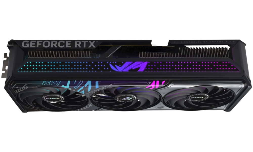 ASUS GeForce ROG STRIX RTX5070 012G GAMING / 12GB GDDR7 / PCI-E / 3xDP / 2x HDMI