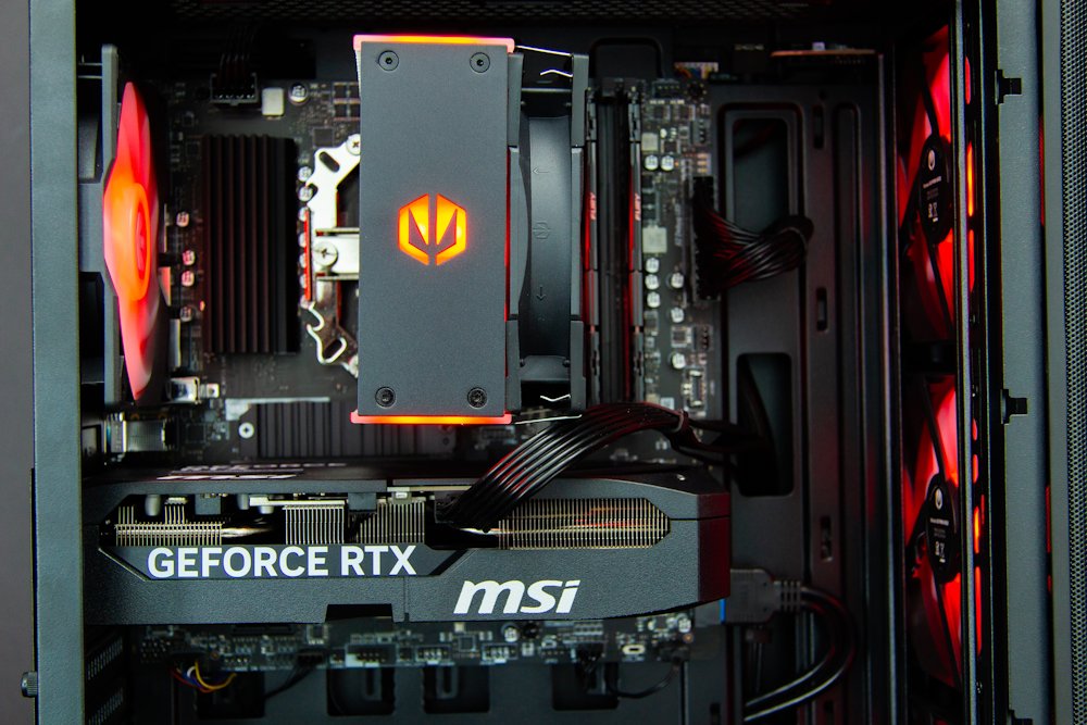 HAL3000 MČR Finale Pro / AMD Ryzen 7 5700X/ 32GB/ RTX 5070/ 1TB PCIe SSD/ WiFi/ W11