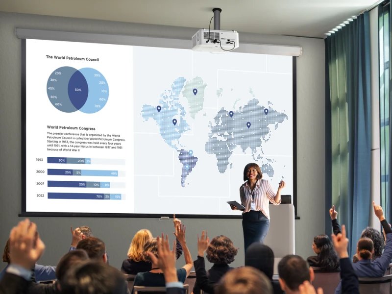 Viewsonic WPD-900  Wireless dongle (Tx + Rx) , USB-C power pass-through, casting: Pier to Pier, AirPlay (iOS), Miracast