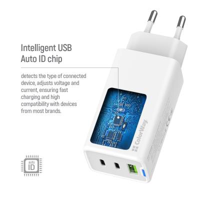 COLORWAY 2x USB-C, 1x USB-A/ síťová nabíječka/ GaN/ PD/ PPS/ 65W/ Včetně 2x kabelů, USB-C-USB-C, USB-C-Lightning/ Bílá