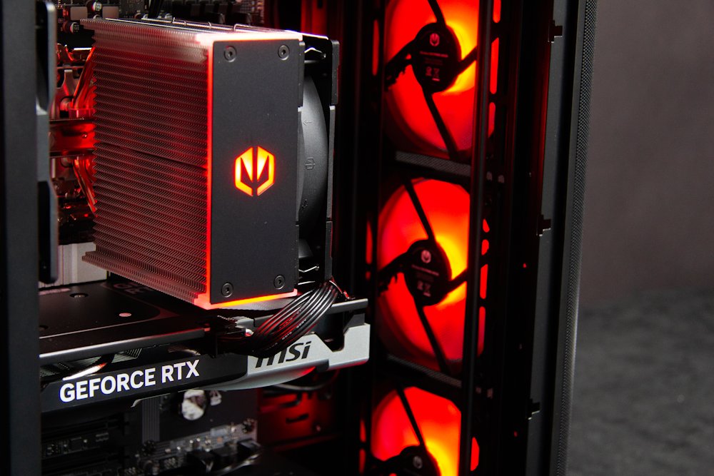 HAL3000 MČR Finale Pro / AMD Ryzen 5 7600/ 32GB DDR5/ RTX 5060 Ti 16G/ 1TB PCIe SSD/ WiFi/ W11