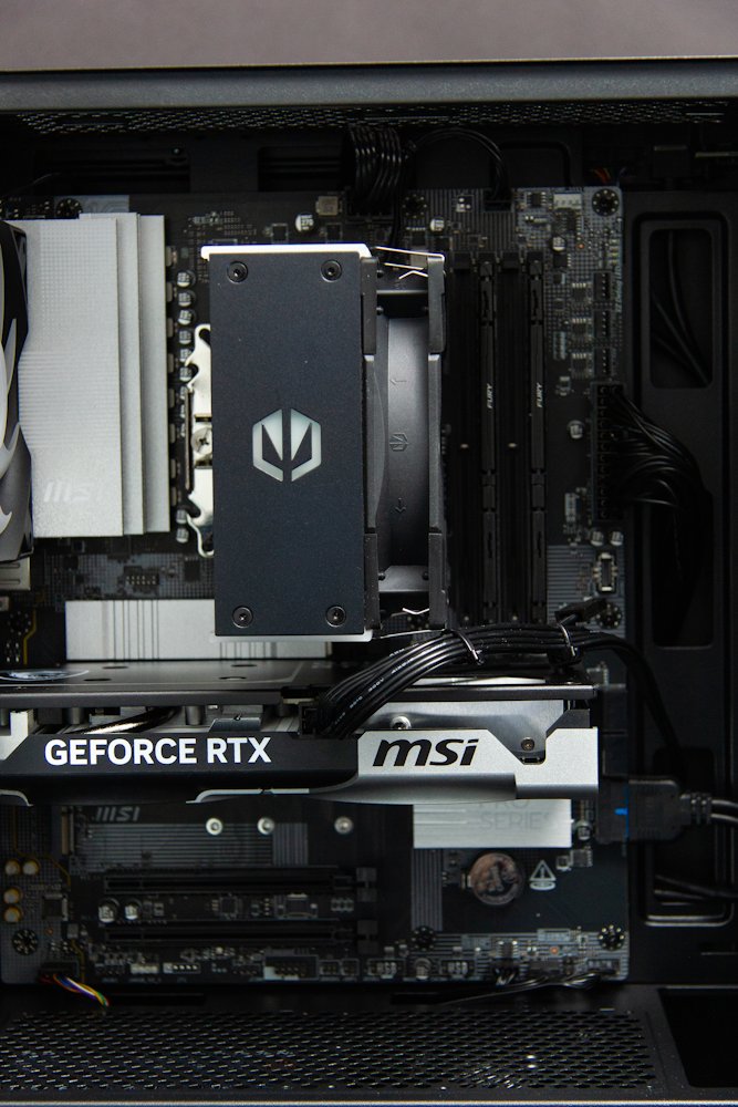 HAL3000 MČR Finale Pro / AMD Ryzen 5 7600/ 32GB DDR5/ RTX 5060 Ti 16G/ 1TB PCIe SSD/ WiFi/ W11