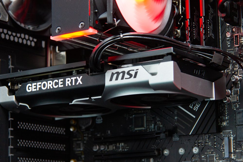 HAL3000 Master Gamer Pro / Intel i5-14400F/ 32GB/ RTX 5060 Ti/ 1TB PCIe4 SSD/ WiFi/ W11