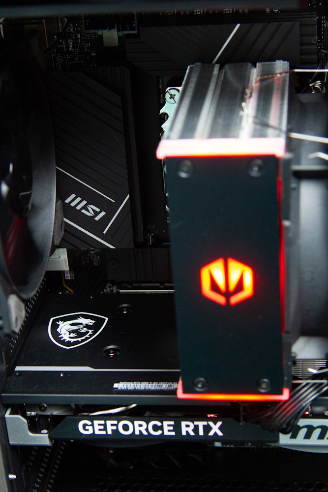 HAL3000 Master Gamer Pro / Intel i5-14400F/ 32GB/ RTX 5060 Ti/ 1TB PCIe4 SSD/ WiFi/ W11