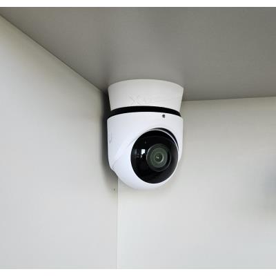 XtendLan Držák pro kameru UniFi G5 Turret Ultra, plast odolný UV záření, venkovní použití, bílý