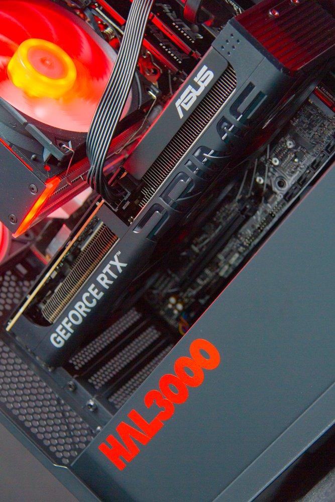 HAL3000 Online Gamer / AMD Ryzen 5 7600/ 32GB DDR5/ RTX 5060 Ti 16G/ 1TB PCIe SSD/ WiFi/ W11