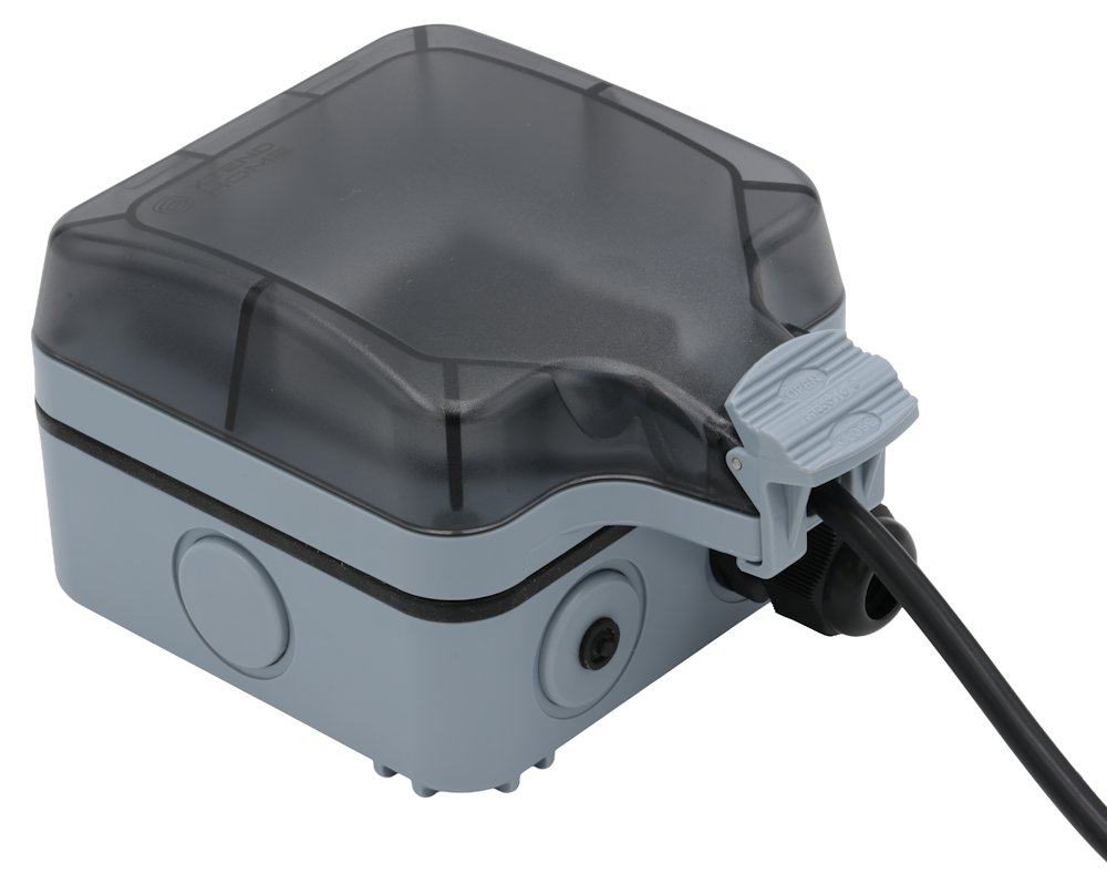 Xtend Home chytrá venkovní zásuvka, IP66, WiFi, správné spínání fáze, Tuya