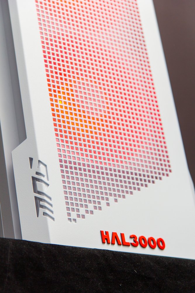 HAL3000 MČR Finale Elite White / AMD Ryzen 7 9800X3D/ 64GB DDR5/ RTX 5070 Ti/ 2TB PCIe SSD/ WiFi/ W11