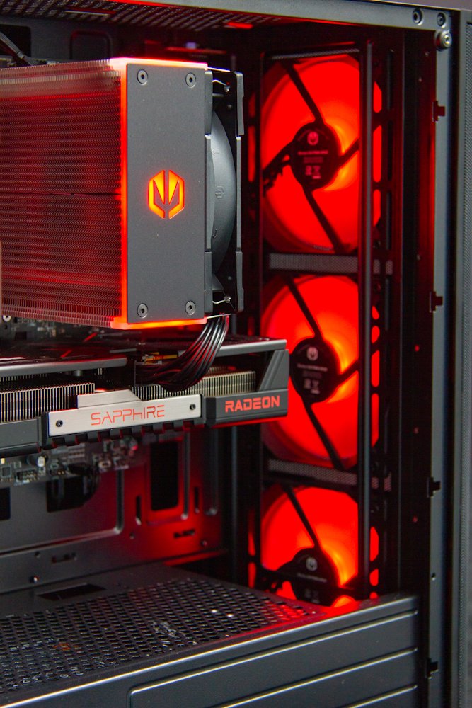 HAL3000 MČR Finale Elite / AMD Ryzen 7 5700X/ 32GB/ RX 9060 XT 16G/ 1TB PCIe SSD/ WiFi/ W11