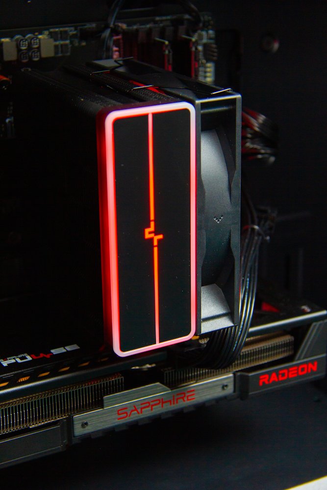 HAL3000 Online Gamer / AMD Ryzen 5 5600/ 32GB/ RX 9060 XT/ 1TB PCIe SSD/ WiFi/ W11