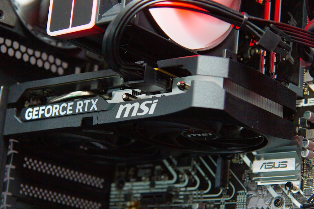 HAL3000 MEGA Gamer Pro / Intel i5-12400F/ 32GB DDR5/ RTX 5060/ 1TB PCIe SSD/ WiFi/ W11