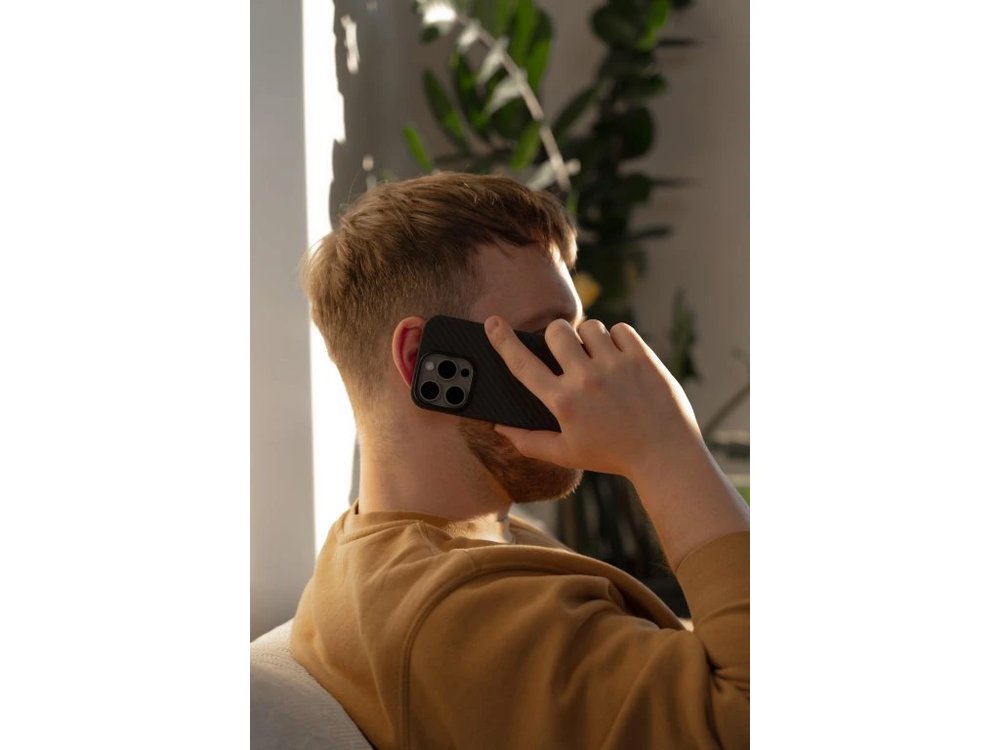 Swissten pouzdro MAGCARBON pro Apple iphone 15 pro - černé