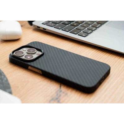 Swissten pouzdro MAGCARBON pro Apple iphone 15 pro - černé