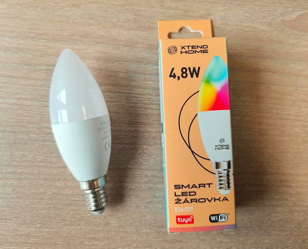 Xtend Home smart LED žárovka, E14, RGB+W, 4.8W, 450lm, barevná, stmívatelná, WiFi, Tuya