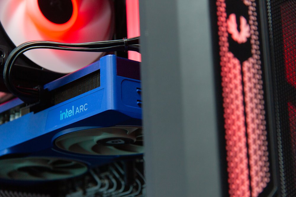 HAL3000 MEGA Gamer Pro / Intel i5-12400F/ 32GB/ ARC B570/ 1TB PCIe SSD/ W11