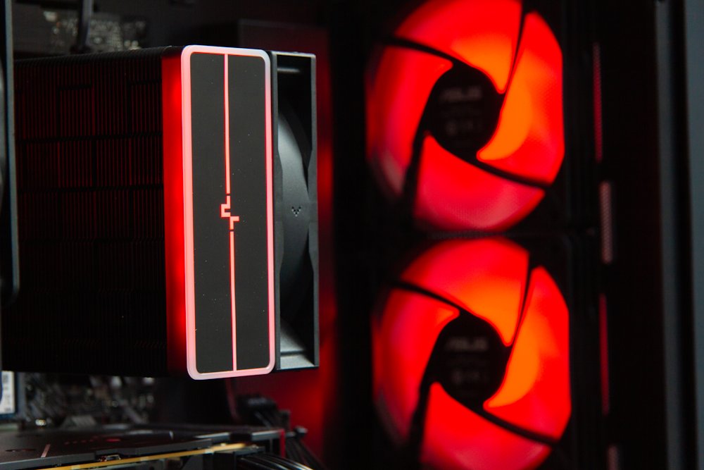 HAL3000 Online Gamer / AMD Ryzen 5 5600/ 32GB/ RTX 5050/ 1TB PCIe SSD/ WiFi/ W11