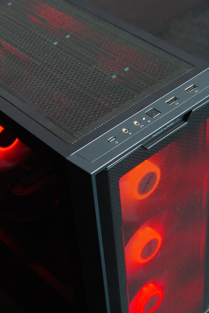 HAL3000 Online Gamer / AMD Ryzen 5 5600/ 32GB/ RTX 5050/ 1TB PCIe SSD/ WiFi/ W11