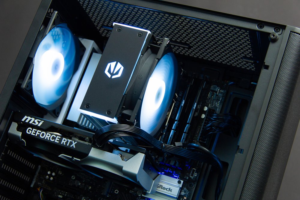 HAL3000 MČR Finale Pro / AMD Ryzen 5 7600/ 32GB DDR5/ RTX 5050/ 1TB PCIe SSD/ WiFi/ W11