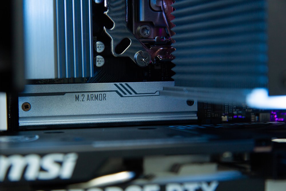 HAL3000 MČR Finale Pro / AMD Ryzen 5 7600/ 32GB DDR5/ RTX 5050/ 1TB PCIe SSD/ WiFi/ W11