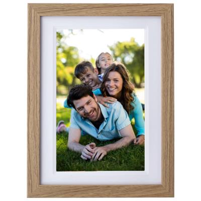 Rollei fotorámeček WiFi 1010/ úhlopříčka 10.1"/ 32GB/ 1W/ Frameo APP/ Světlé dřevo