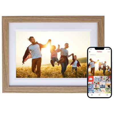 Rollei fotorámeček WiFi 1010/ úhlopříčka 10.1"/ 32GB/ 1W/ Frameo APP/ Světlé dřevo