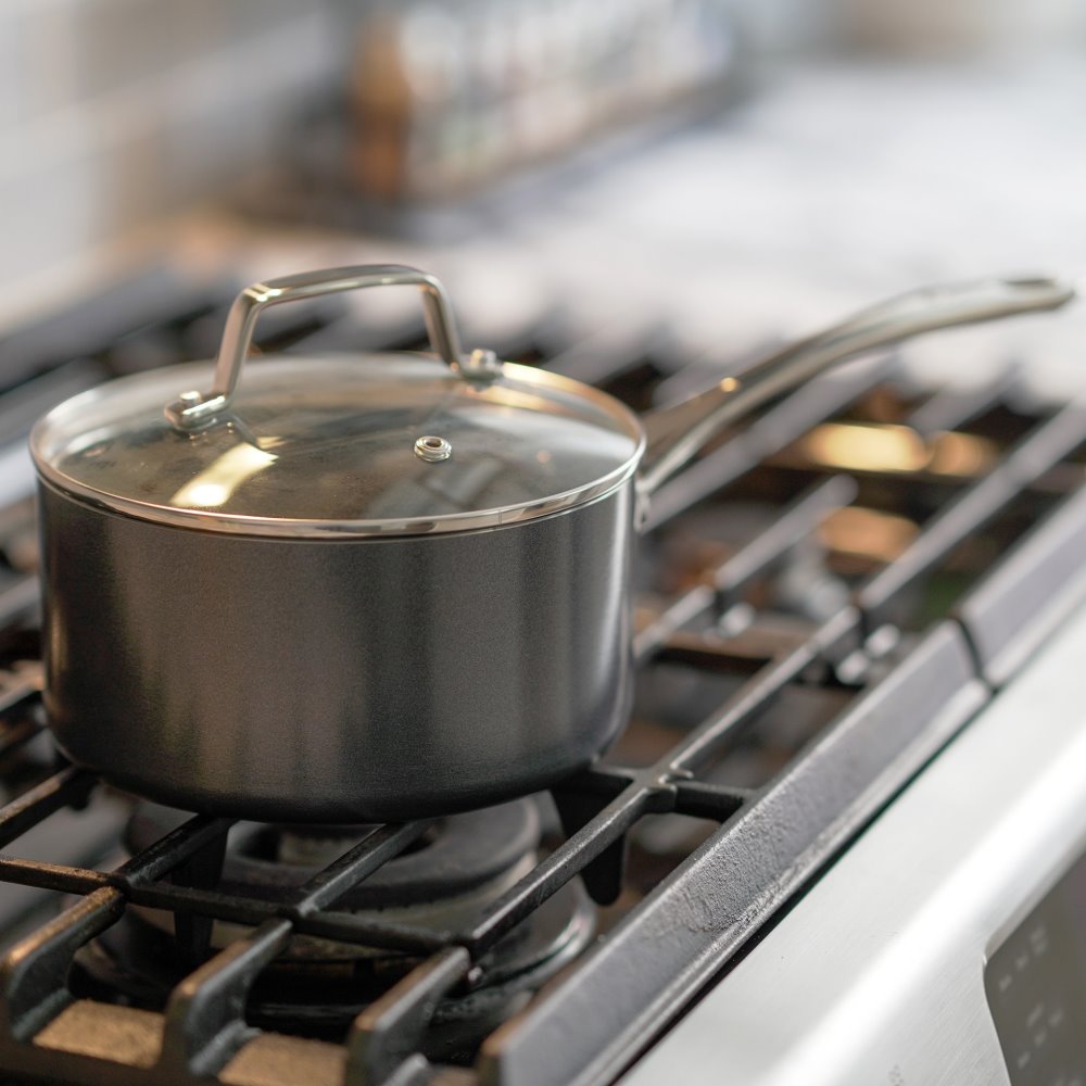 Kyocera Keramický hrnec 2,5 l, nerezová rukojeť