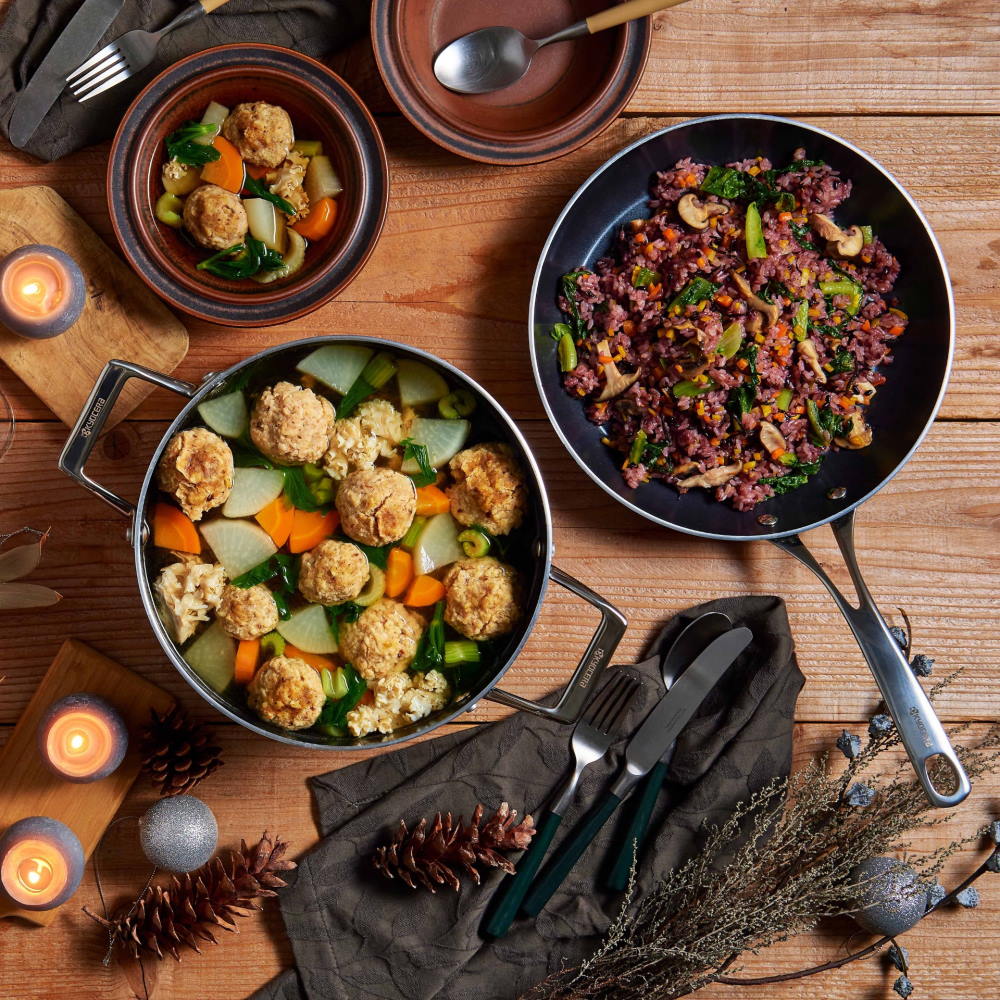 Kyocera Keramický hrnec 4,5 l, nerezové rukojeti