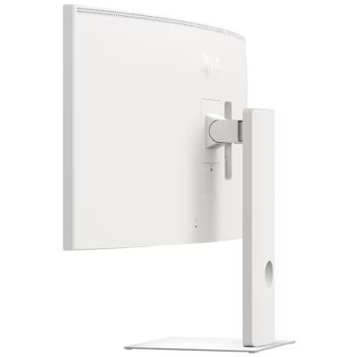 LG monitor 40U990A-W zakřivený  IPS 39,7"  / 5120 x 2160 / 21:9/ 5ms/ 144Hz/ DP/ HDMI/ USB/Thunderbolt/ repro