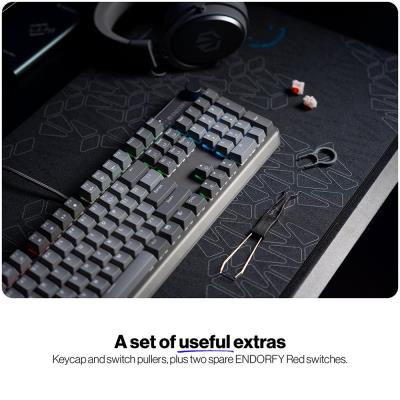 Endorfy mechanická klávesnice Thock V2 / drátová / ARGB /  red sw. / USB / num. kl. / CZ/SK layout
