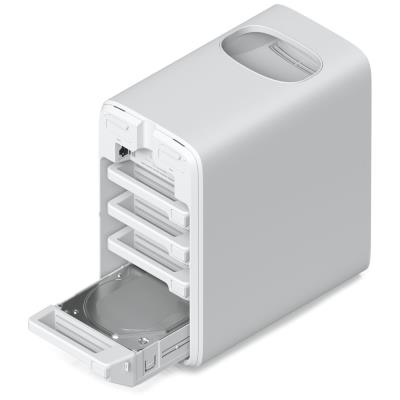 Ubiquiti UniFi UNAS 4 W - NAS server, 4x 3,5" slot HDD, 2x M.2 NVMe SSD slot, RAID, 2.5GbE, 5Gbps USB-C, PoE+++, bílý