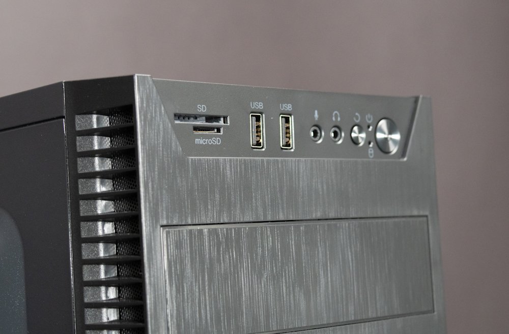 HAL3000 PowerWork 125 / Intel i7-14700/ 32GB DDR5/ 500GB PCIe SSD/ bez OS