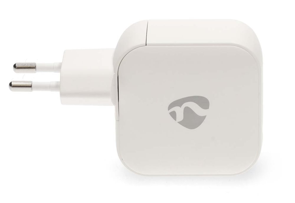 NEDIS síťová nabíječka/ 70 W/ PD 3.0/ rychlé nabíjení/ 1.5 / 2.25 / 2.5 / 3.0 / 3.5 A/ USB-A/ 2x USB-C/ bílá