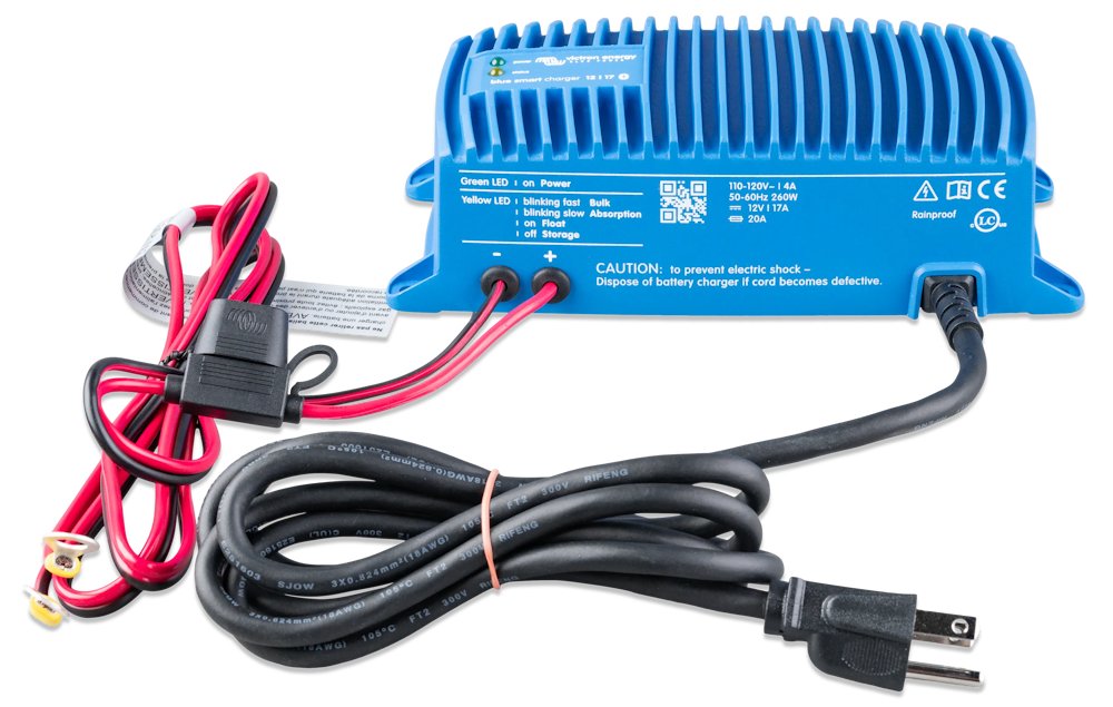 Victron BlueSmart IP67 chytrá nabíječka baterií 12V/17A, vodotěsná