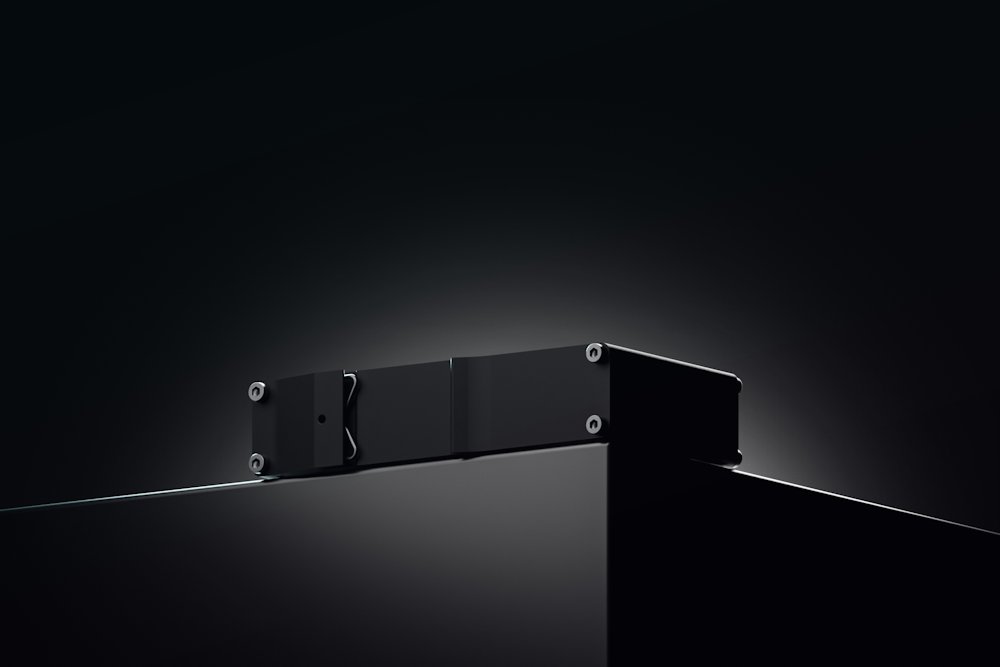 Teltonika DAP145 průmyslový bezdrátový Acces point, WiFi 4, Mesh (802.11s), serial RS485, 2x  LAN 10/100,