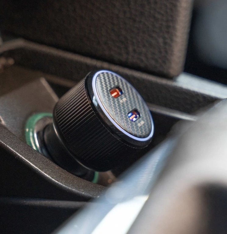 Swissten  Cl Adaptér 2X Usb-C Pd, 50W Černý + Kabel Usb-C / Usb-C, 1 M