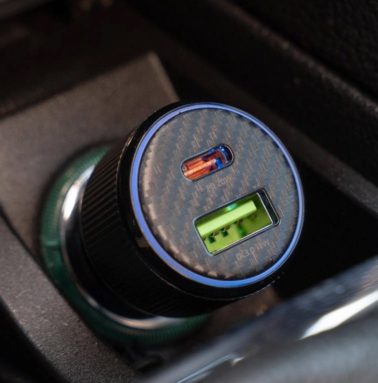 Swissten  Cl Adaptér Usb-C Pd + Usb-A, 38W Černý