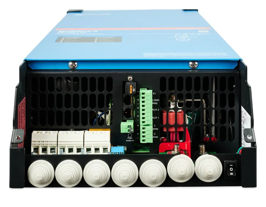 Victron MultiPlus-II hybridní měnič 48/6k5/100-50 GX