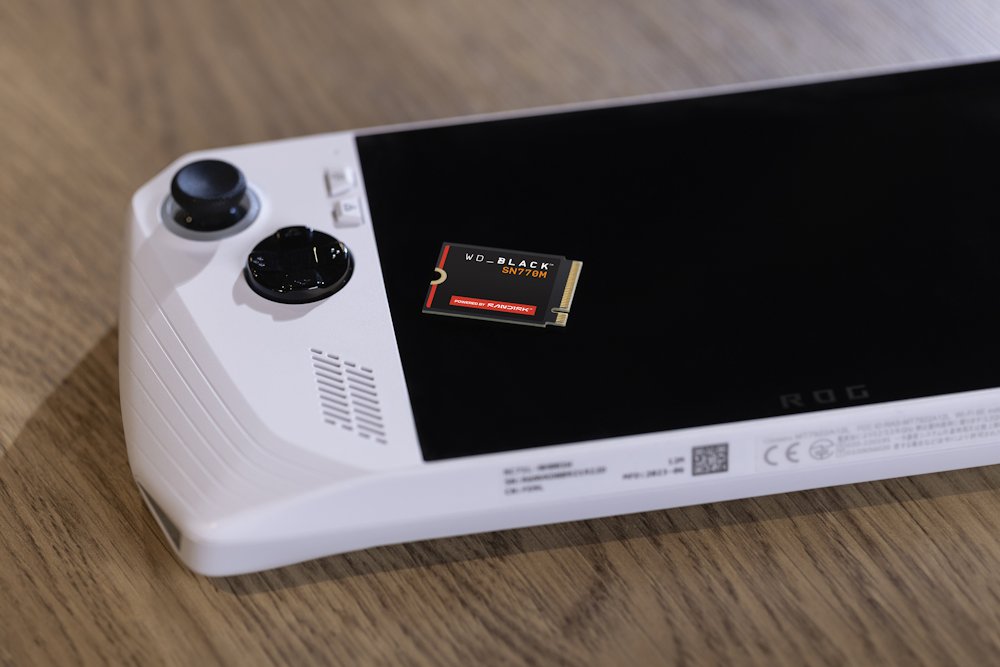 WD SSD Black SN770M 2TB / WDS200T3X0G / NVMe M.2 PCIe Gen4 / Interní / M.2 2230