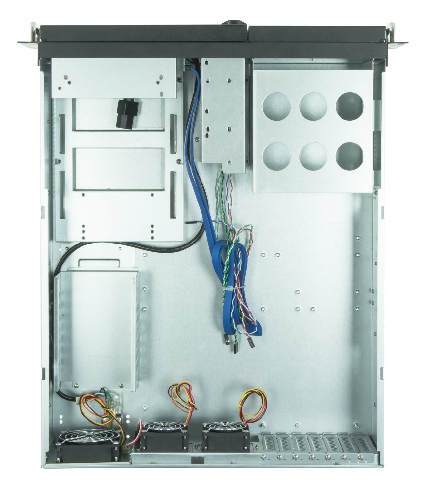 CHIEFTEC skříň Rackmount 3U / ATX/mATX / UNC-310A-B-600BDF / 600W