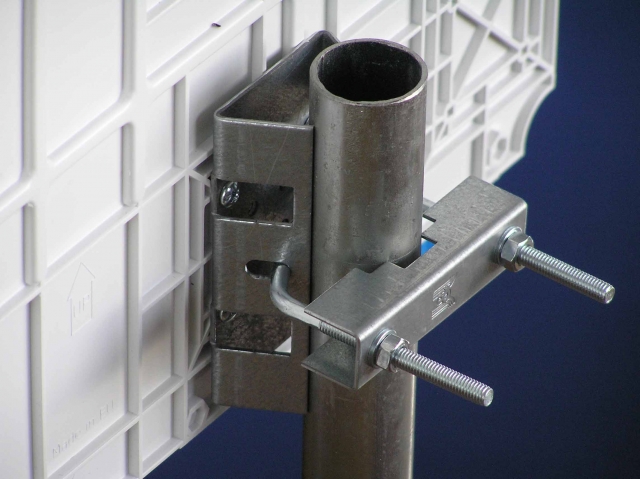 JRC GentleBOX JE-300 outdoor krabice vč. úchytu na stožár