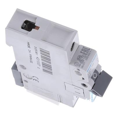 Solarmi Hager MBN110 jistič 10A pro měniče GridFree