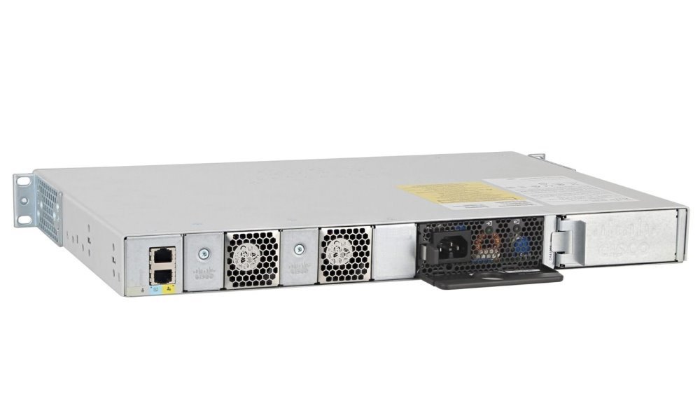 Cisco Catalyst C9200L-48T-4X-E switch, 48x 10/100/1000 + 4x SFP