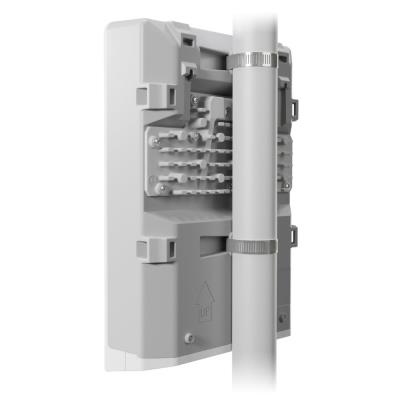 MikroTik netPower Lite 7R, 7x GbE PoE in, 1x GbE PoE out, 2x SFP+, SwOS, venkovní