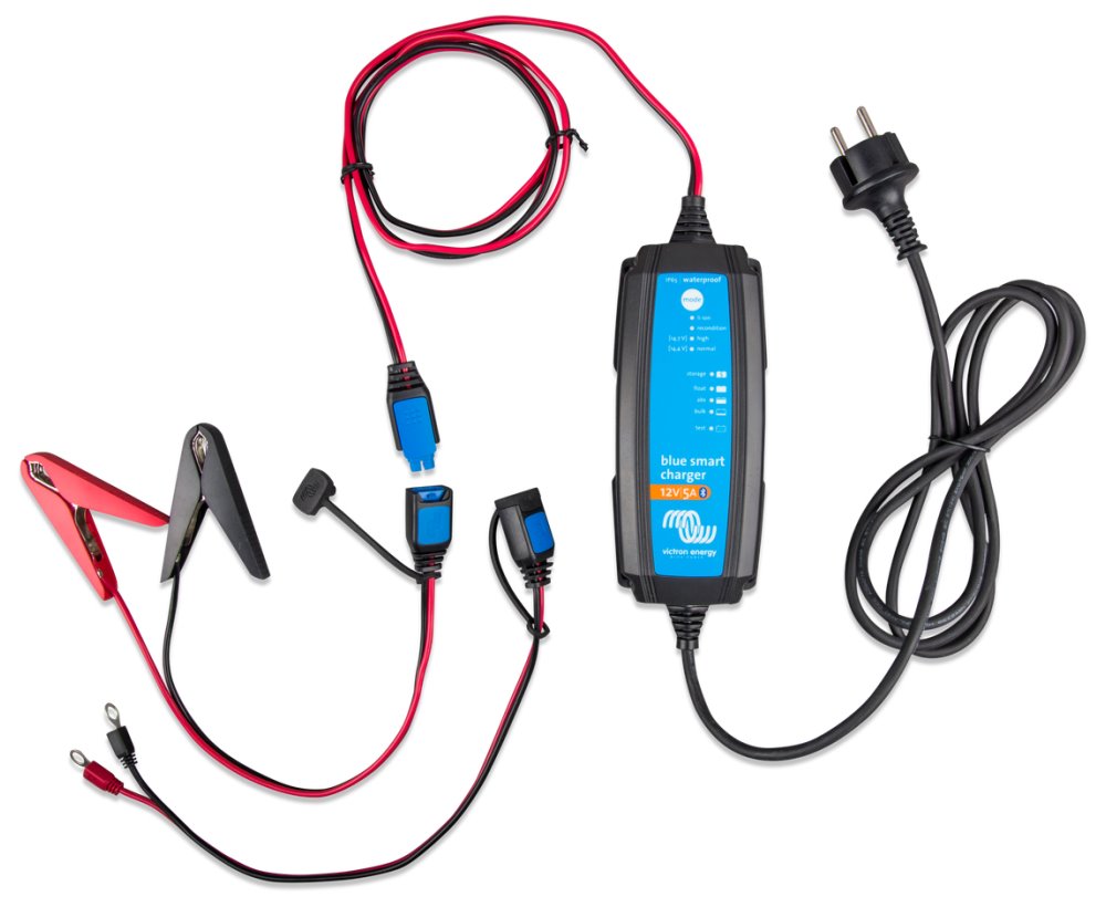 Victron BlueSmart IP65 chytrá nabíječka baterií 12V/5A + DC konektor