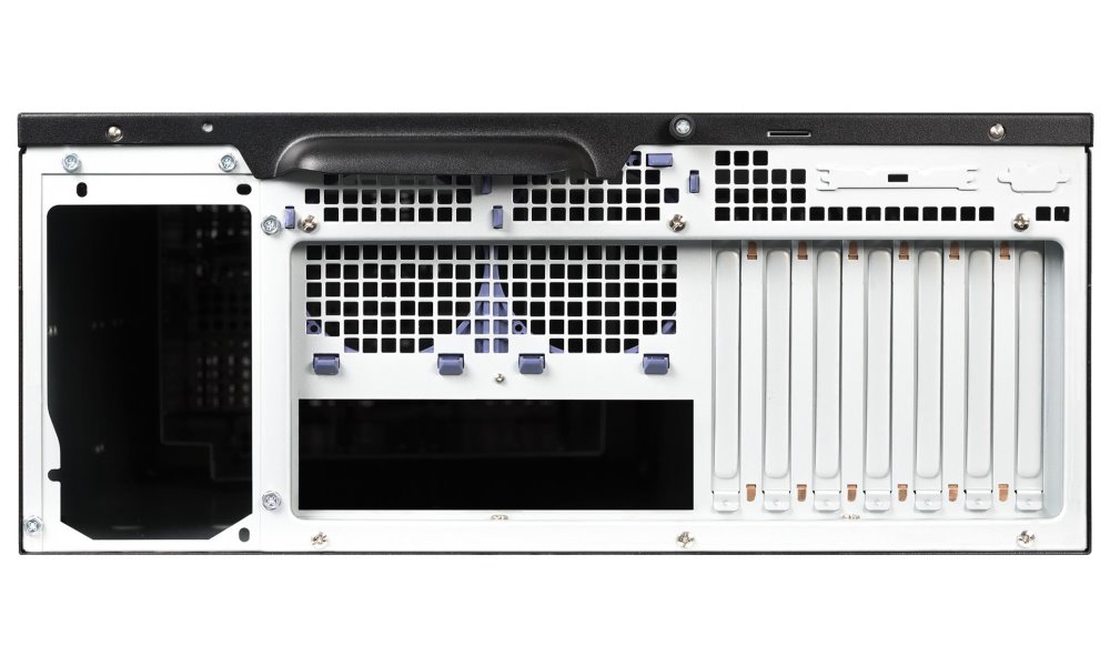 CHIEFTEC rack 19" 4U UNC-411E-B-OP / bez zdroje / USB 3.0 / černý