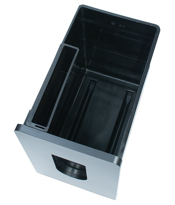 AT skartovač Slim L P-4/ řez 4x40 mm/ pracovní šíře 230 mm/ kapacita 25 listů/ objem koše 40 l/ stupeň utajení P4/ černý