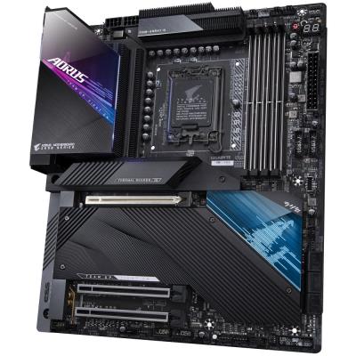 GIGABYTE Z690 AORUS MASTER / LGA1700 / Intel Z690 / 4x DDR5 / 5x M.2 / DP / USB-C / WiFi / EATX